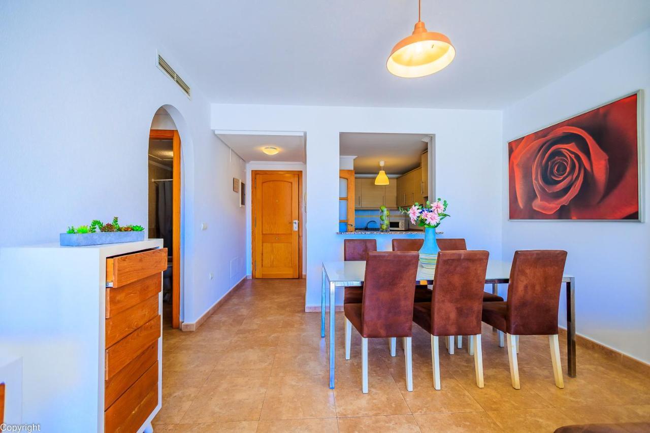Apartamentos Madrid 또레비에하 외부 사진