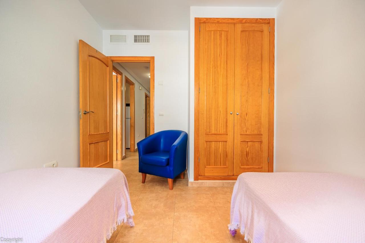Apartamentos Madrid 또레비에하 외부 사진