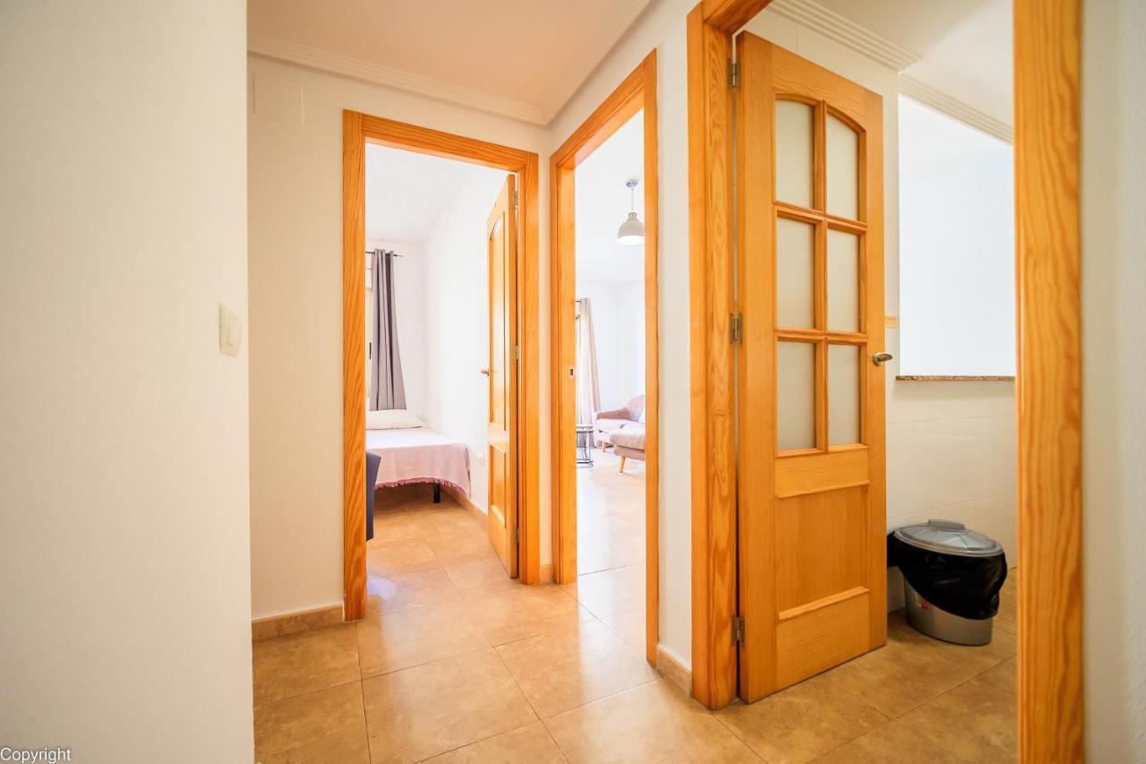 Apartamentos Madrid 또레비에하 외부 사진