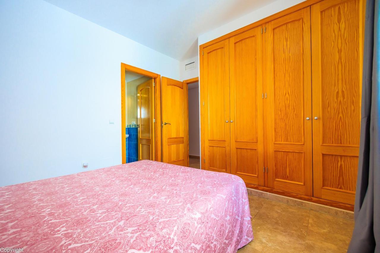 Apartamentos Madrid 또레비에하 외부 사진