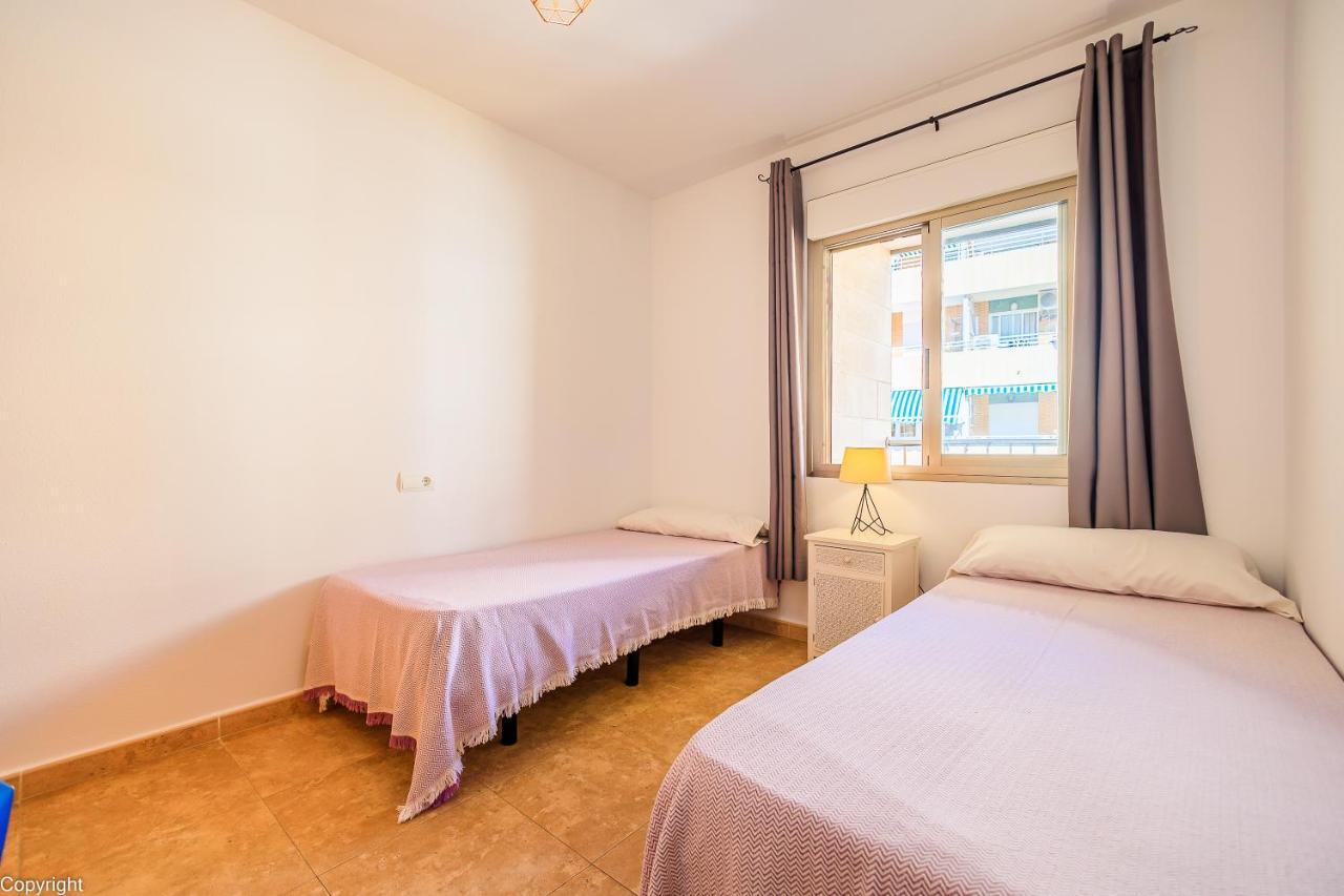 Apartamentos Madrid 또레비에하 외부 사진