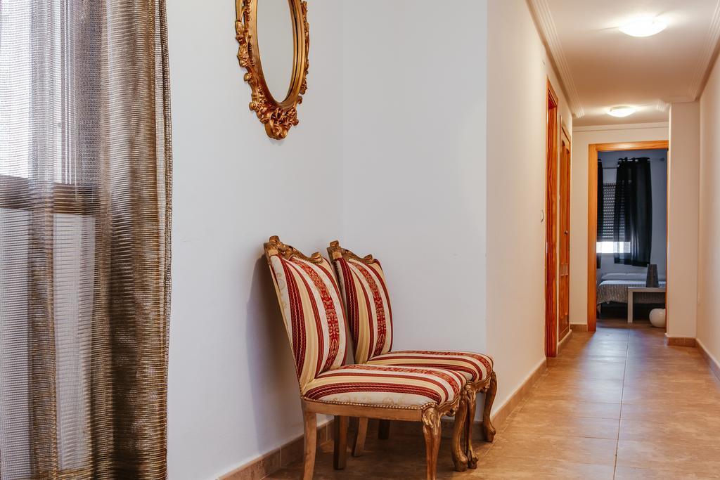 Apartamentos Madrid 또레비에하 외부 사진