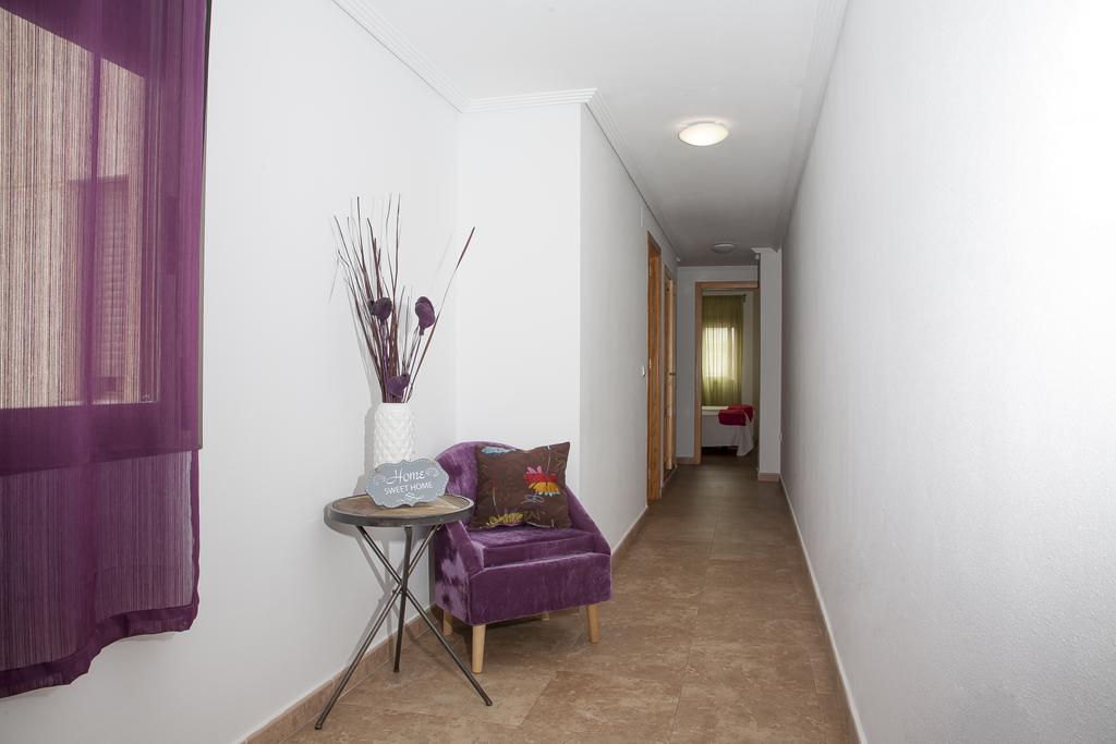 Apartamentos Madrid 또레비에하 외부 사진